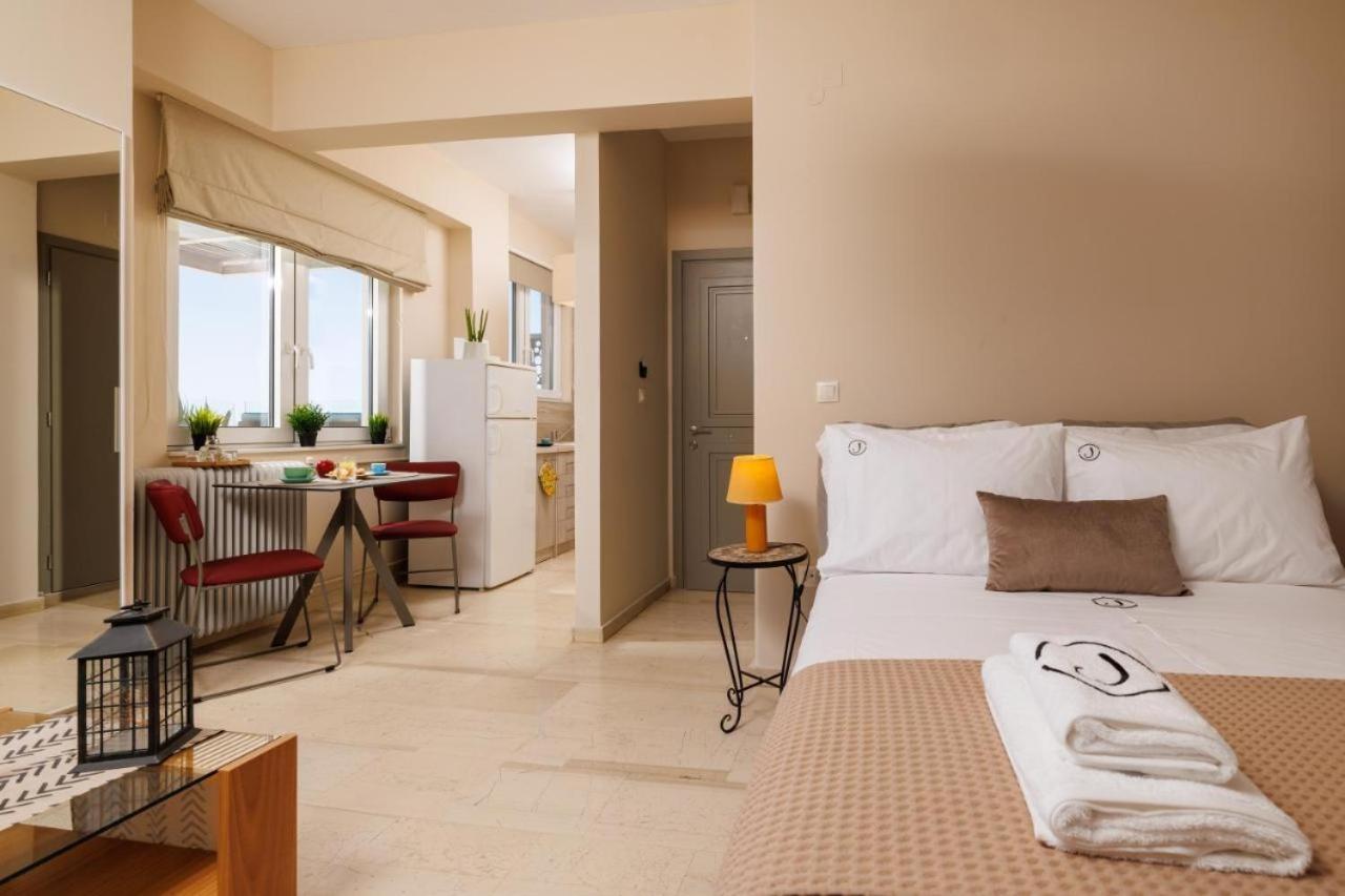 Jolly Suites Heraklion  Bagian luar foto