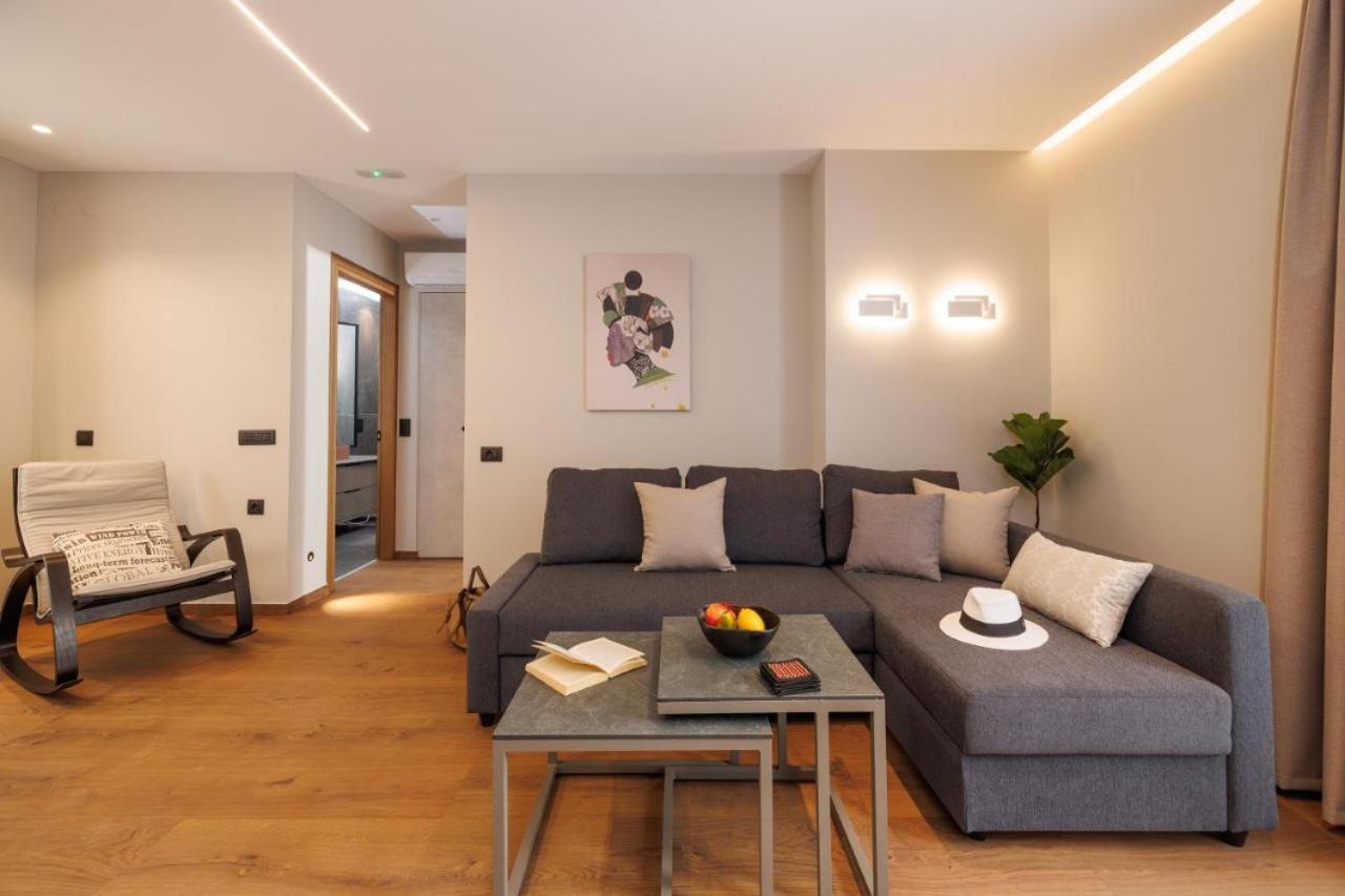 Jolly Suites Heraklion  Bagian luar foto