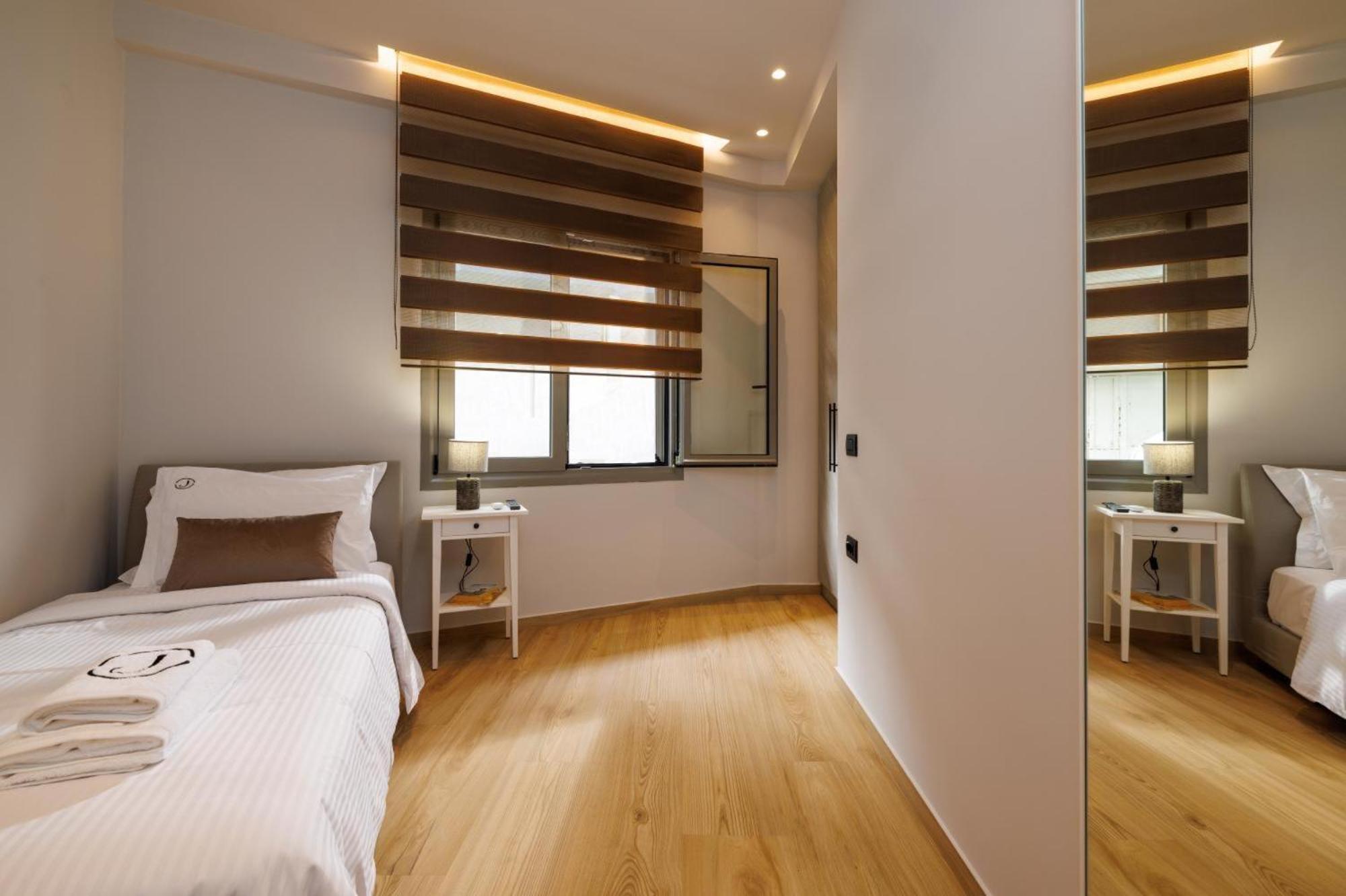 Jolly Suites Heraklion  Bagian luar foto