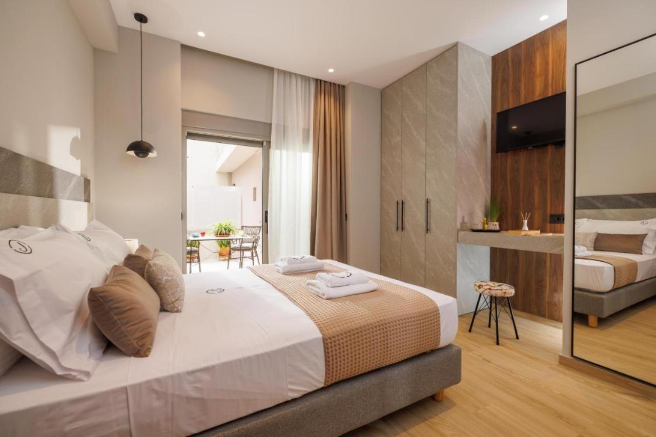 Jolly Suites Heraklion  Bagian luar foto