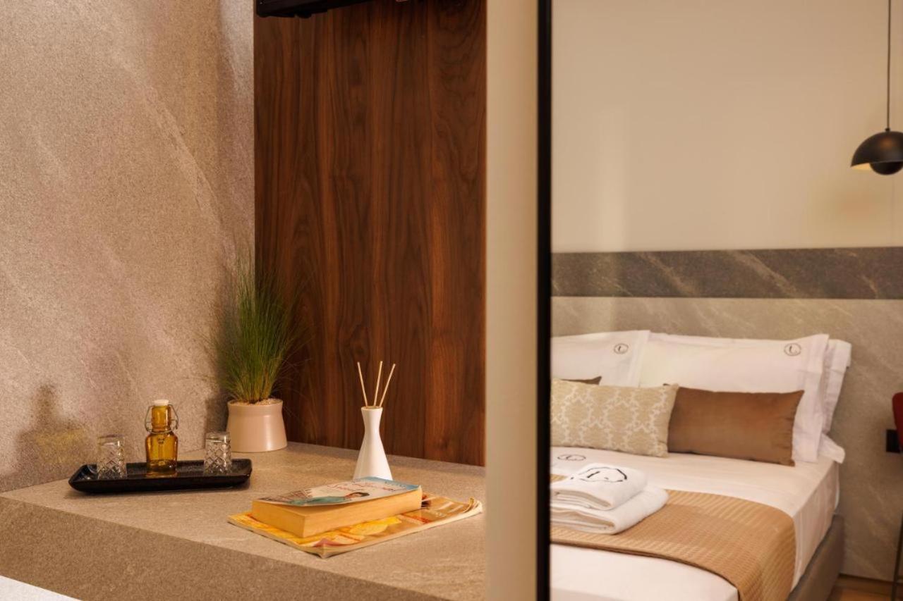 Jolly Suites Heraklion  Bagian luar foto