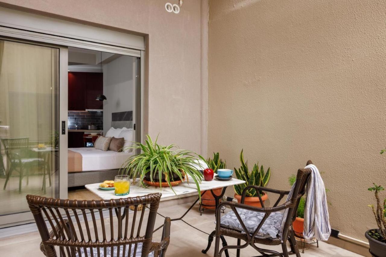 Jolly Suites Heraklion  Bagian luar foto