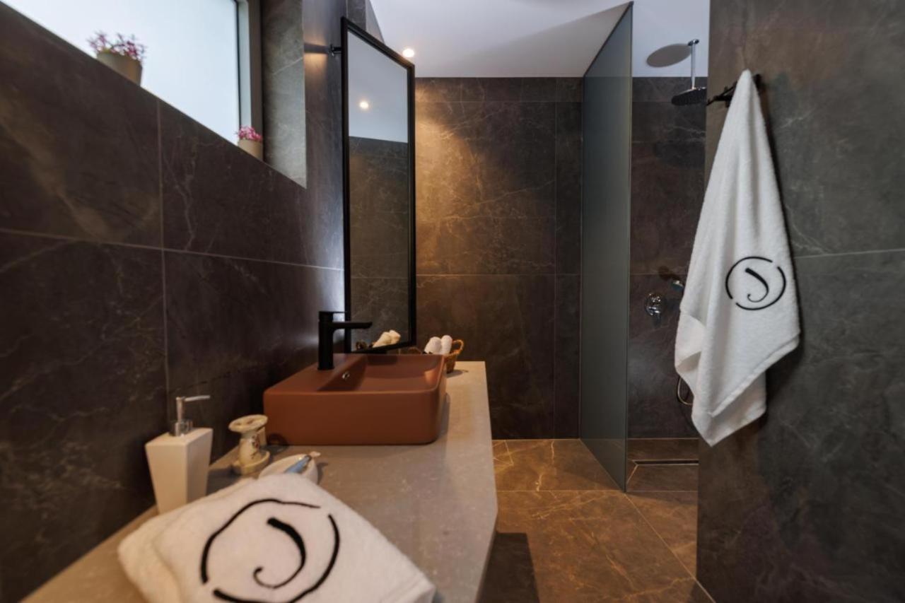 Jolly Suites Heraklion  Bagian luar foto